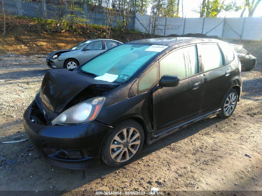 2013 HONDA FIT SPORT - JHMGE8H56DC030525