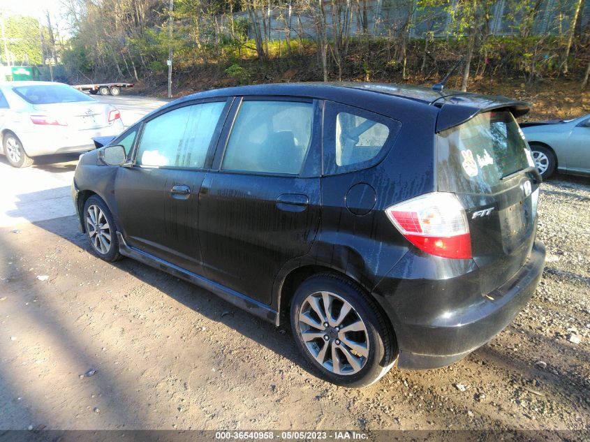 2013 HONDA FIT SPORT - JHMGE8H56DC030525