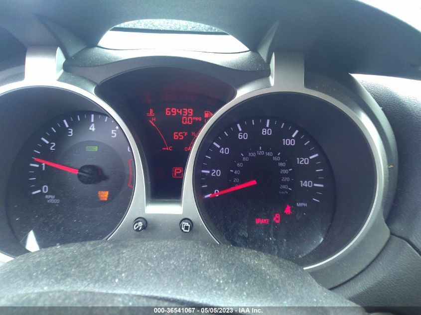 2015 NISSAN JUKE SV - JN8AF5MV4FT554689