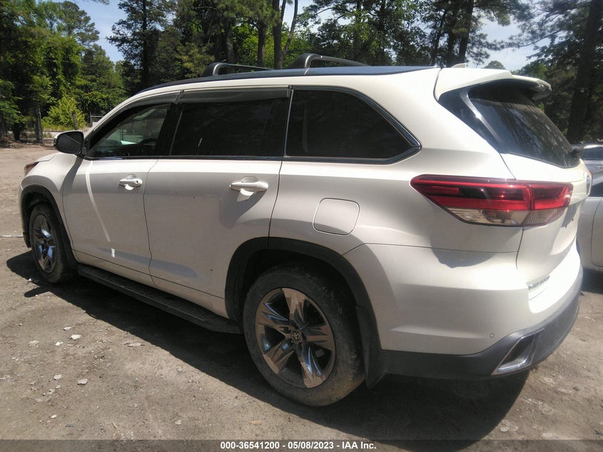 VIN 5TDDZRFHXJS864903 2018 TOYOTA HIGHLANDER LIMITED
