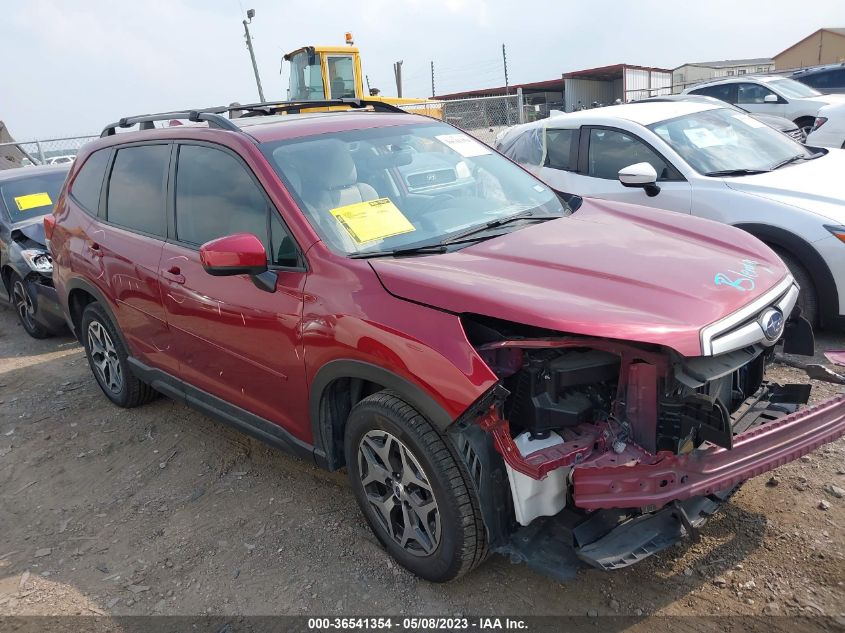2019 SUBARU FORESTER PREMIUM - JF2SKAEC4KH535379
