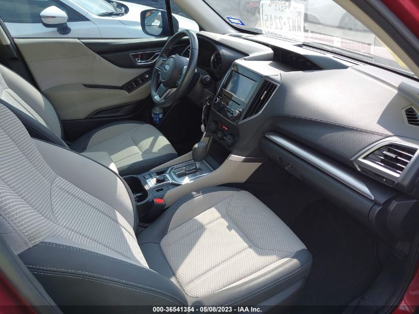 2019 SUBARU FORESTER PREMIUM - JF2SKAEC4KH535379