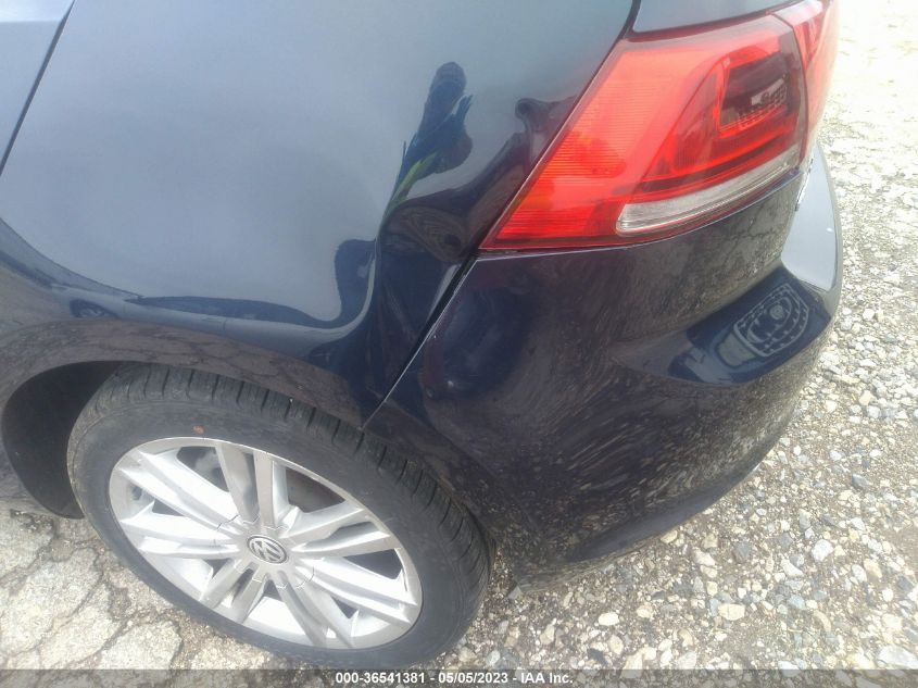 2015 VOLKSWAGEN GOLF TDI SE - 3VW2A7AU2FM072370