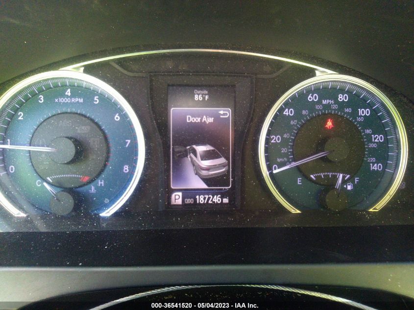2017 TOYOTA CAMRY XLE/SE/LE/XSE - 4T1BF1FK7HU768550