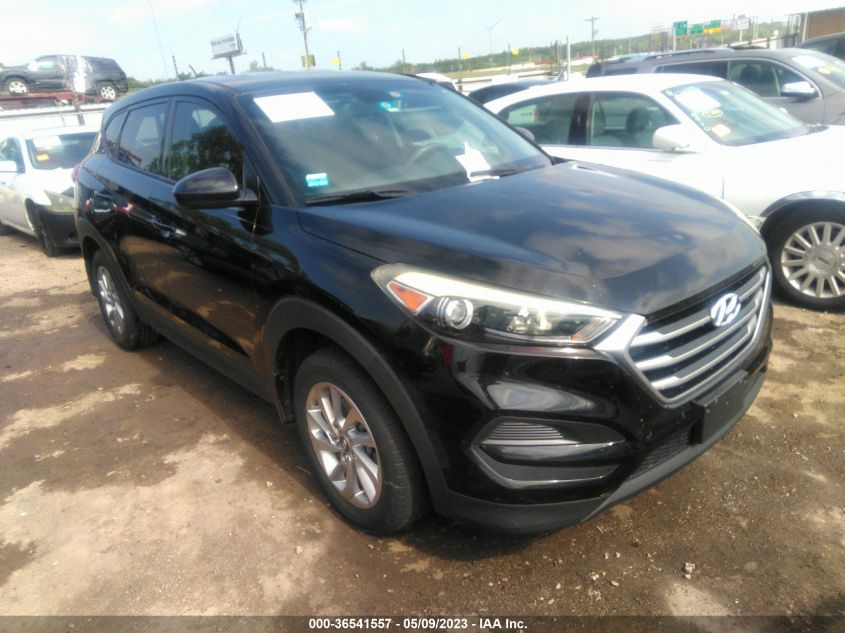 2017 HYUNDAI TUCSON SE - KM8J23A43HU328496