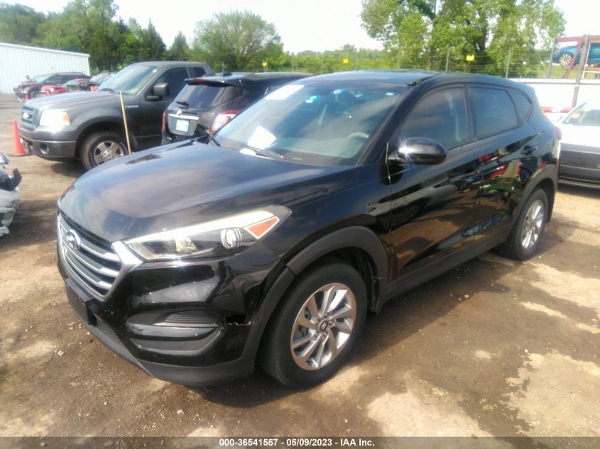 2017 HYUNDAI TUCSON SE - KM8J23A43HU328496