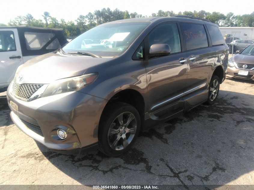 2013 TOYOTA SIENNA SE - 5TDXK3DC3DS297377