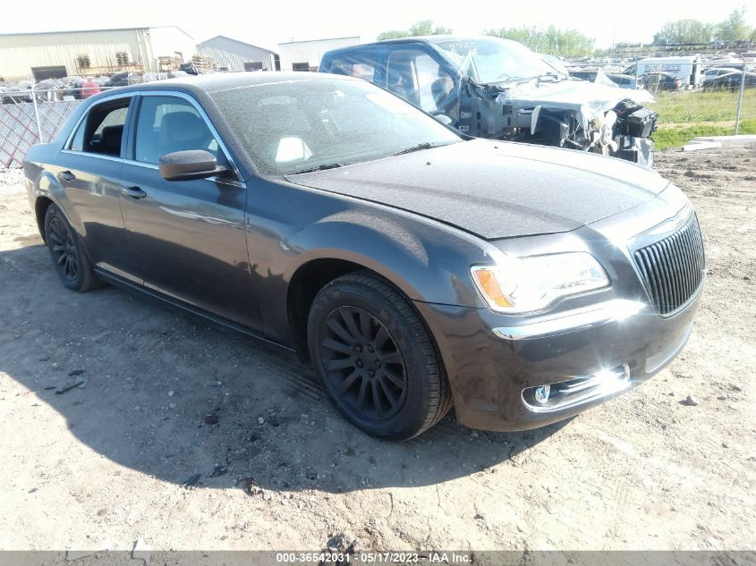 2014 CHRYSLER 300 - 2C3CCAAGXEH199880