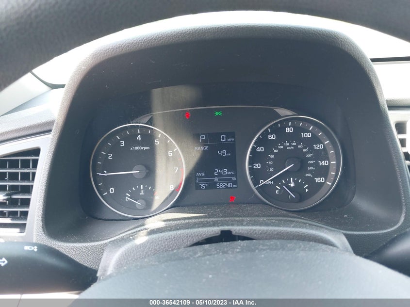 VIN 5NPD84LF6HH160626 2017 HYUNDAI ELANTRA SE