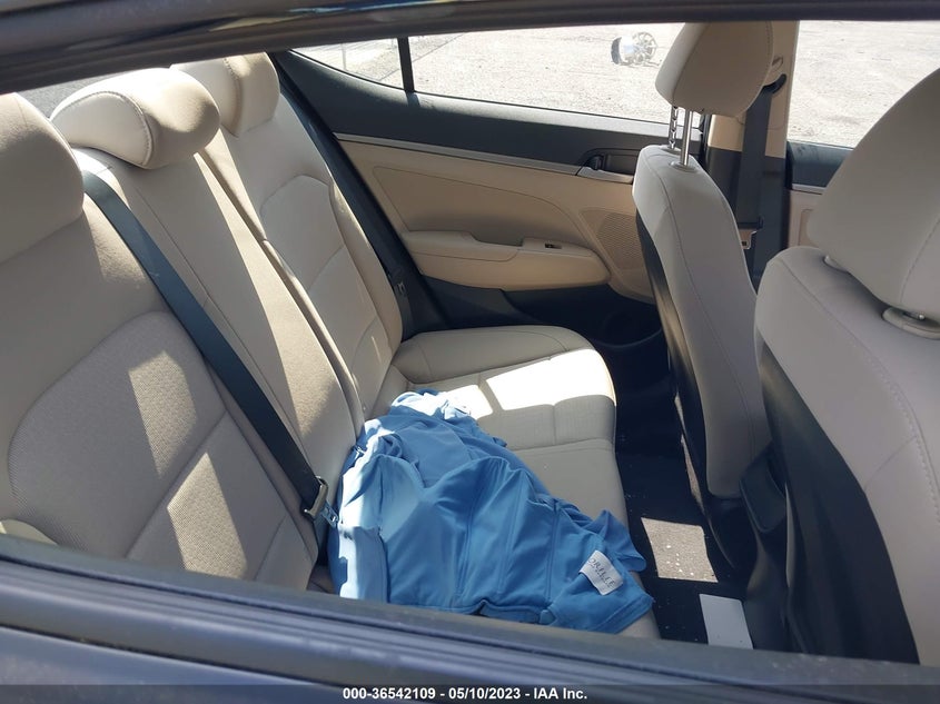 VIN 5NPD84LF6HH160626 2017 HYUNDAI ELANTRA SE