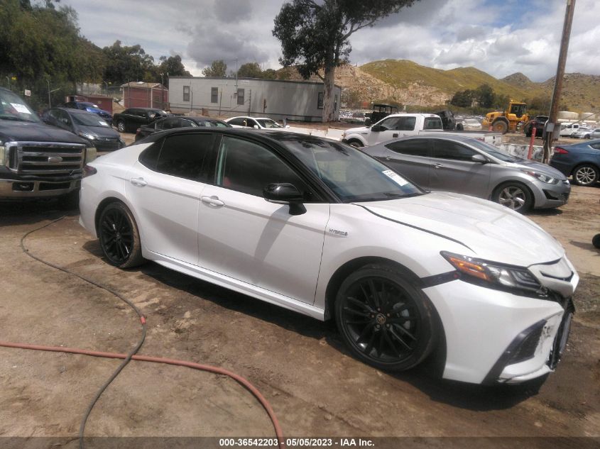 2021 TOYOTA CAMRY HYBRID XSE - 4T1K31AKXMU031062