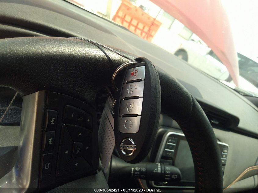 2019 NISSAN KICKS SR - 3N1CP5CU6KL537680