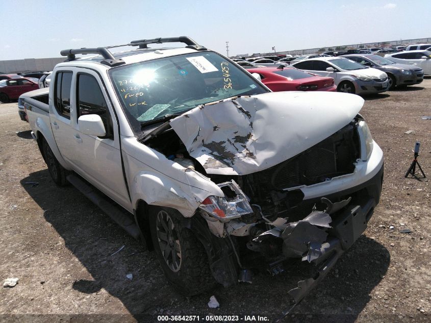 2015 NISSAN FRONTIER PRO-4X - 1N6AD0EV7FN713628