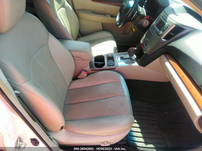 2013 SUBARU OUTBACK 2.5I LIMITED - 4S4BRCKCXD3281022
