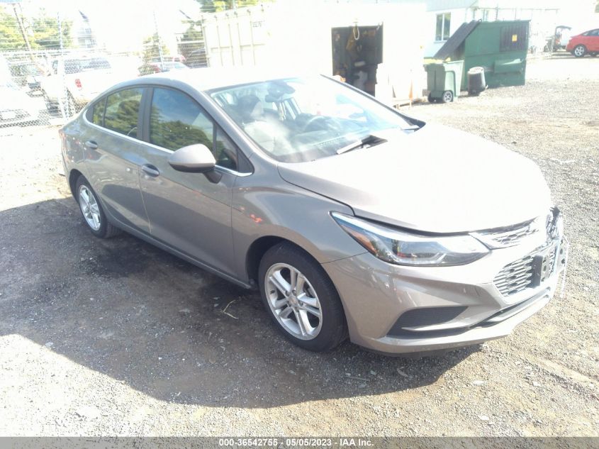 2018 CHEVROLET CRUZE LT - 1G1BE5SM7J7228571