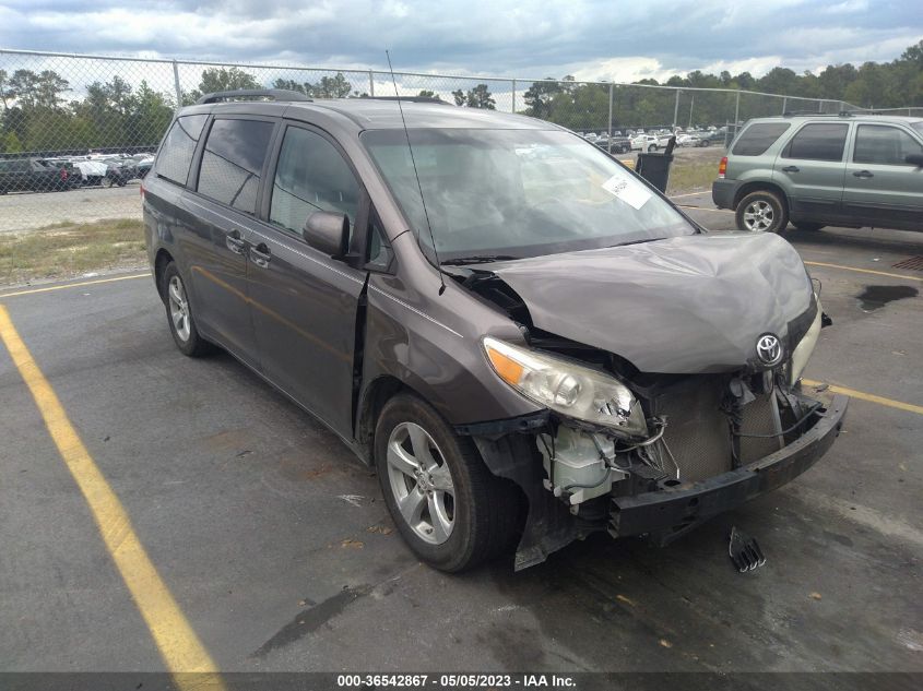 2013 TOYOTA SIENNA LE - 5TDKK3DC2DS346479
