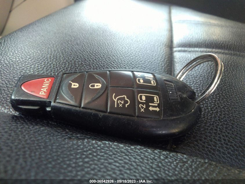 2015 CHRYSLER TOWN & COUNTRY TOURING - 2C4RC1BG0FR588009