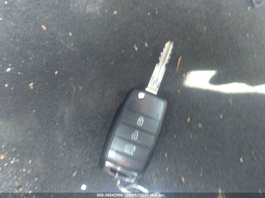 2016 KIA FORTE LX - KNAFX4A6XG5526579