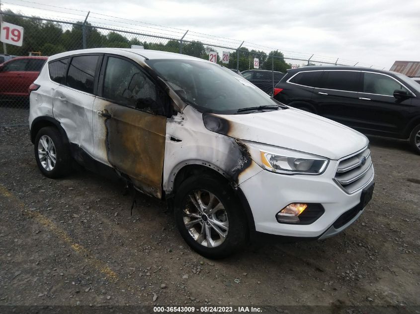 2019 FORD ESCAPE SE - 1FMCU9GD4KUC18402