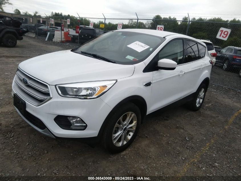 2019 FORD ESCAPE SE - 1FMCU9GD4KUC18402