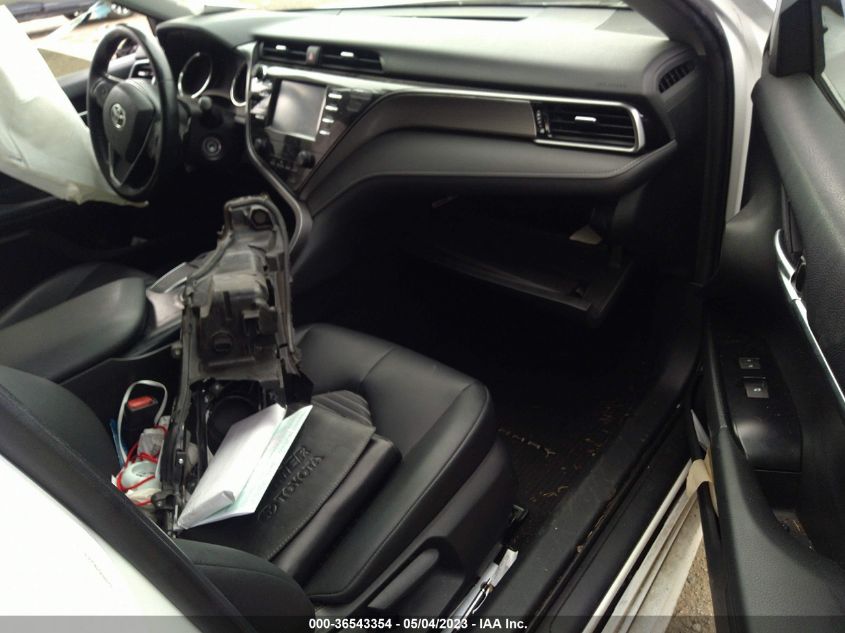 2019 TOYOTA CAMRY SE - 4T1B11HK1KU200572