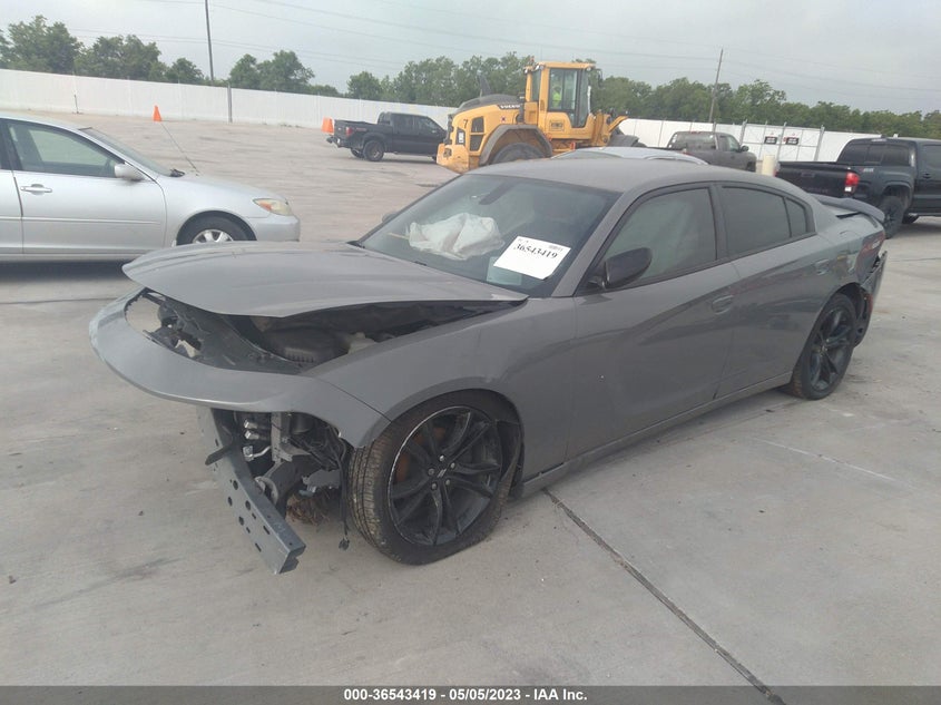 VIN 2C3CDXBG5JH196233 2018 DODGE CHARGER SXT