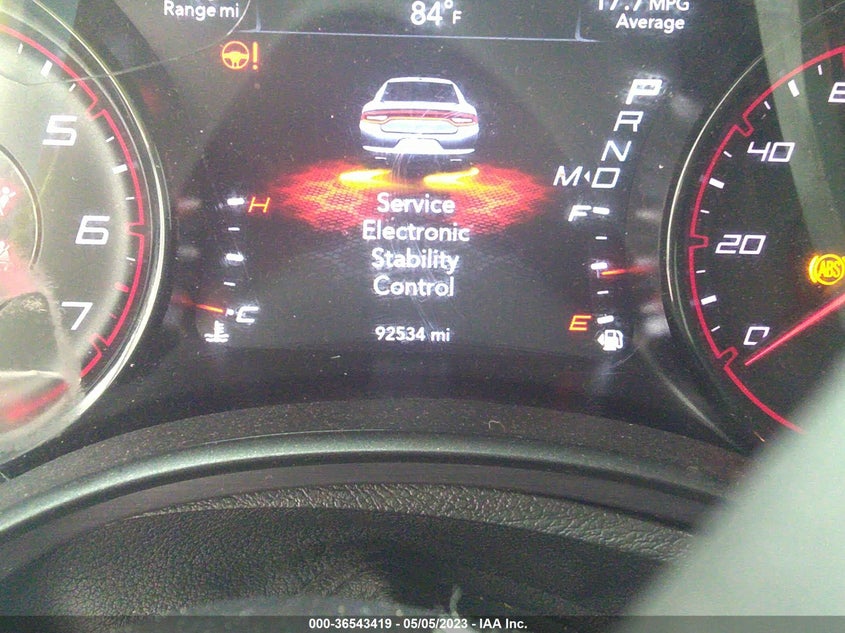 VIN 2C3CDXBG5JH196233 2018 DODGE CHARGER SXT