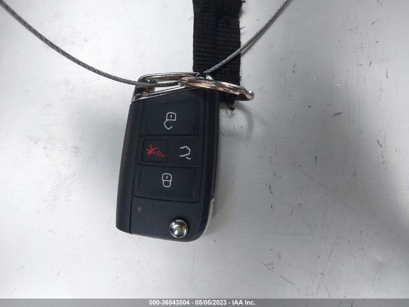 2019 VOLKSWAGEN E-GOLF SE - WVWKR7AU6KW909515