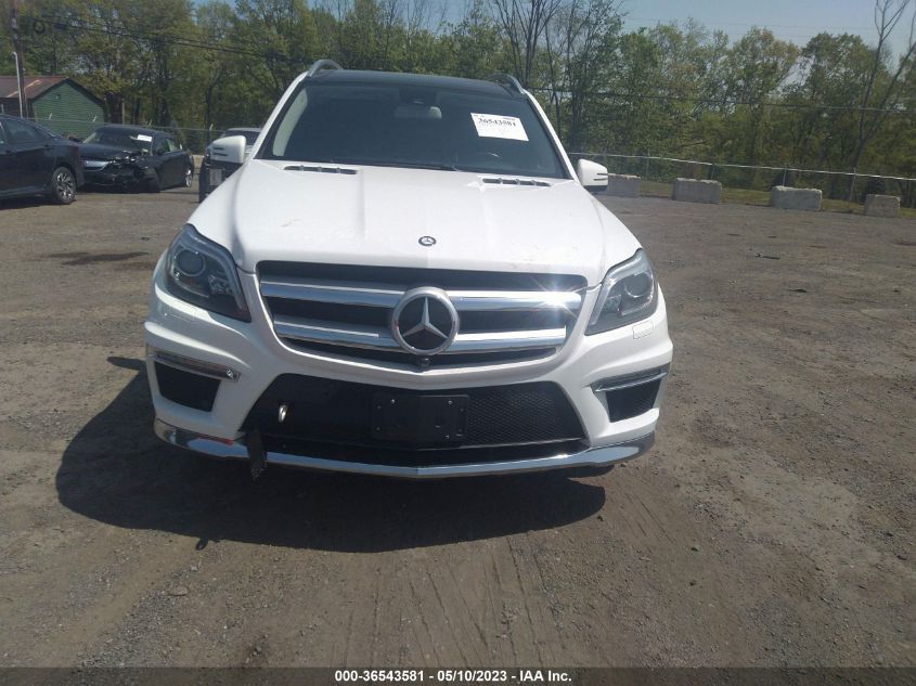 2015 MERCEDES-BENZ GL-CLASS GL 550 4JGDF7DE8FA575699