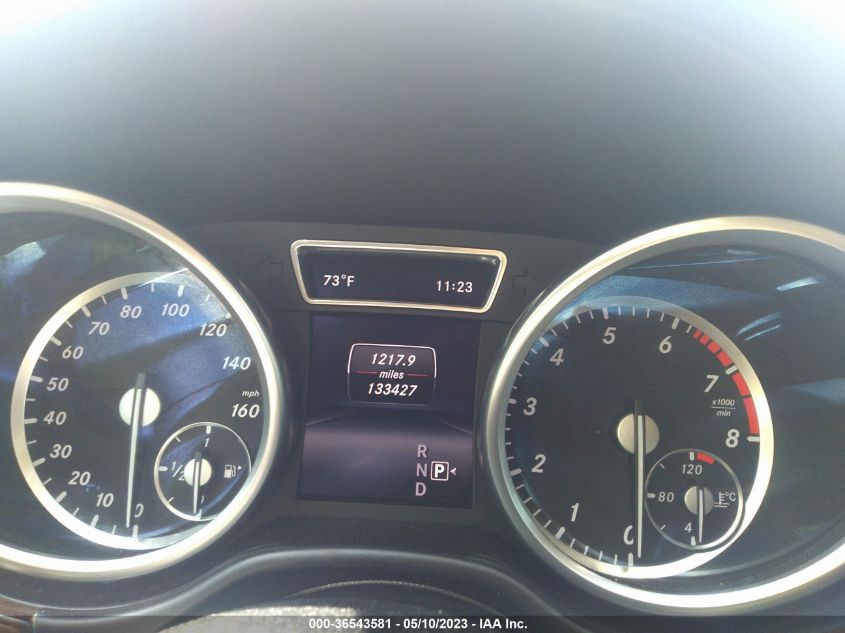 2015 MERCEDES-BENZ GL-CLASS GL 550 4JGDF7DE8FA575699