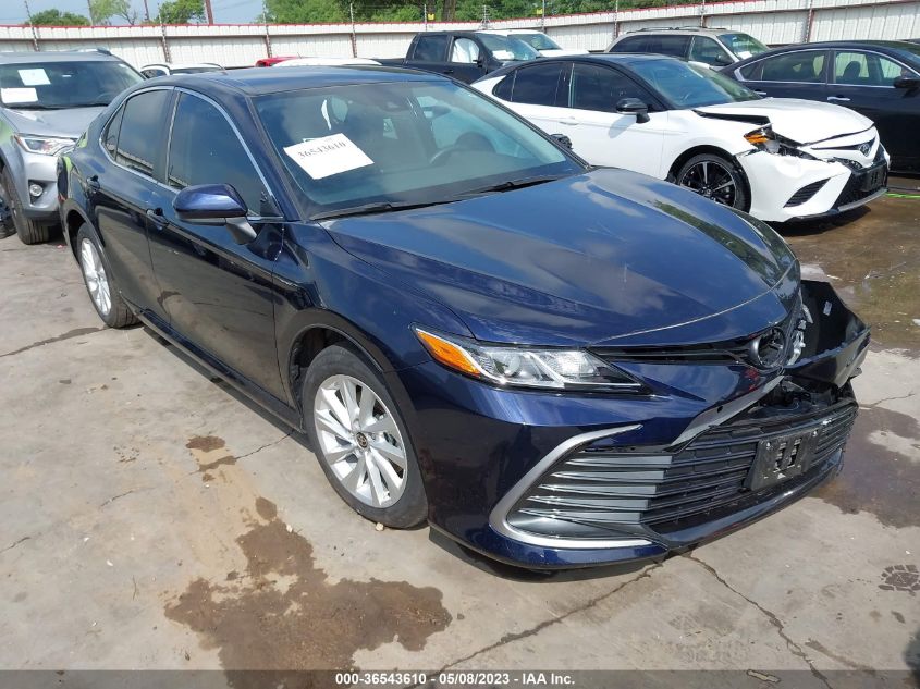 2022 TOYOTA CAMRY LE - 4T1C11AK0NU653990
