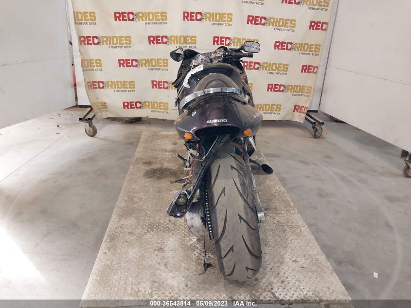 2004 SUZUKI GSX1300 R JS1GW71A342103687