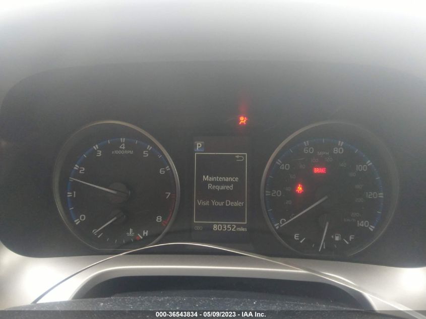 2018 TOYOTA RAV4 LE - JTMBFREV2JJ182165
