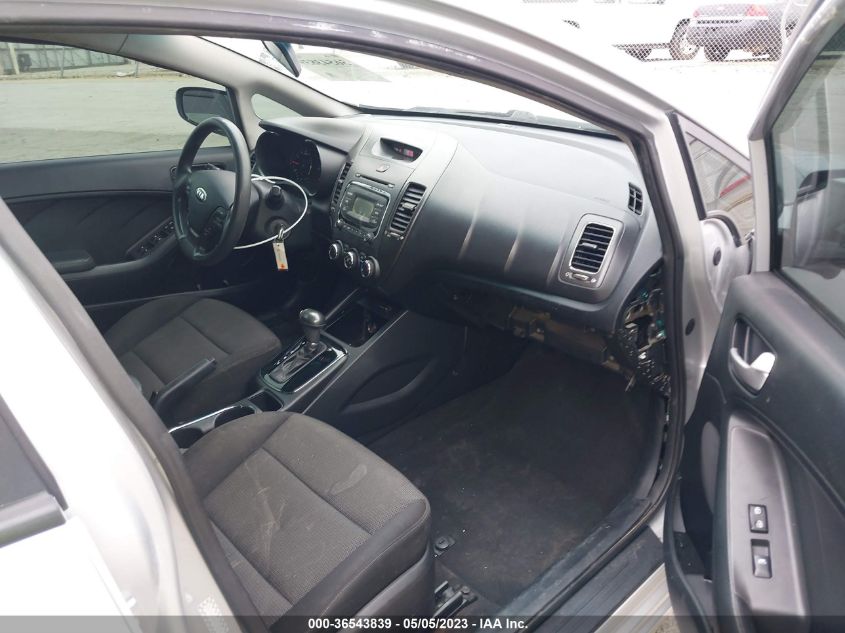2017 KIA FORTE5 LX - KNAFK5A85H5712005