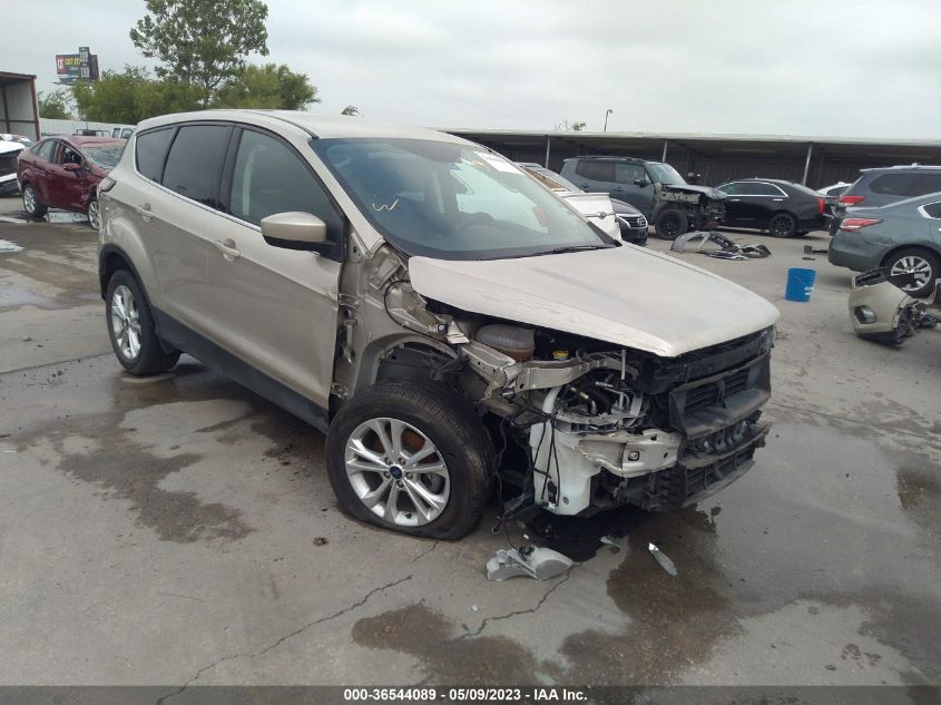 2017 FORD ESCAPE SE - 1FMCU0GD5HUD25933