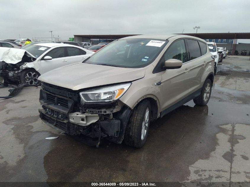 2017 FORD ESCAPE SE - 1FMCU0GD5HUD25933