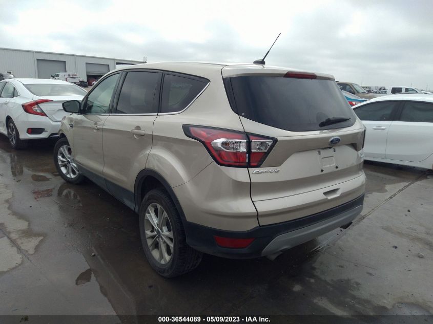 2017 FORD ESCAPE SE - 1FMCU0GD5HUD25933