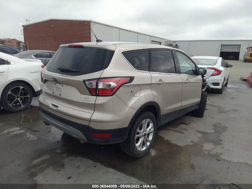 2017 FORD ESCAPE SE - 1FMCU0GD5HUD25933