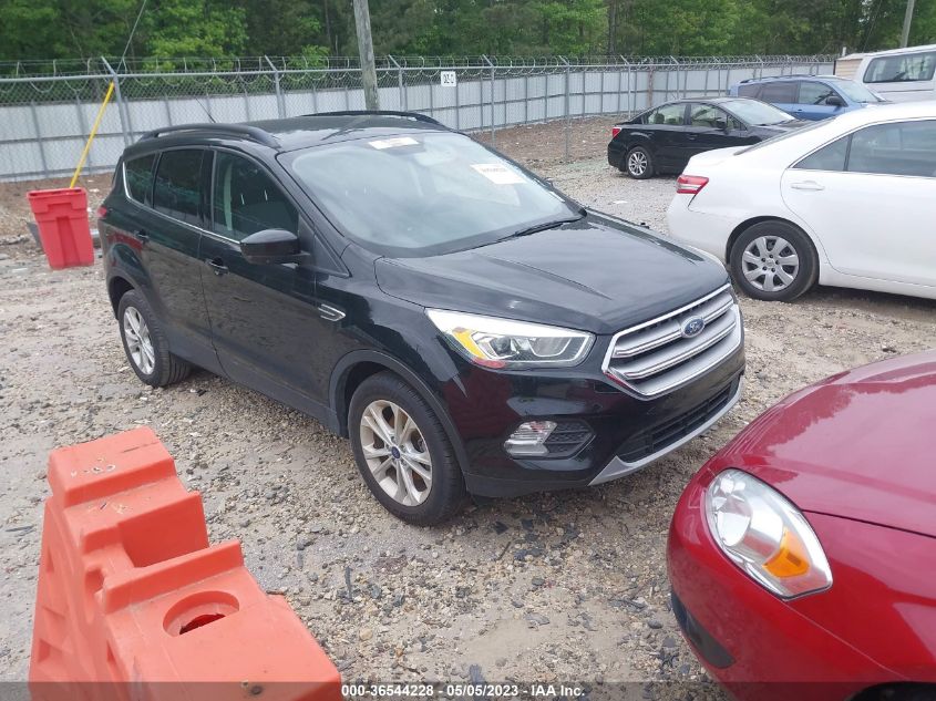 2017 FORD ESCAPE SE - 1FMCU0GD4HUB77595