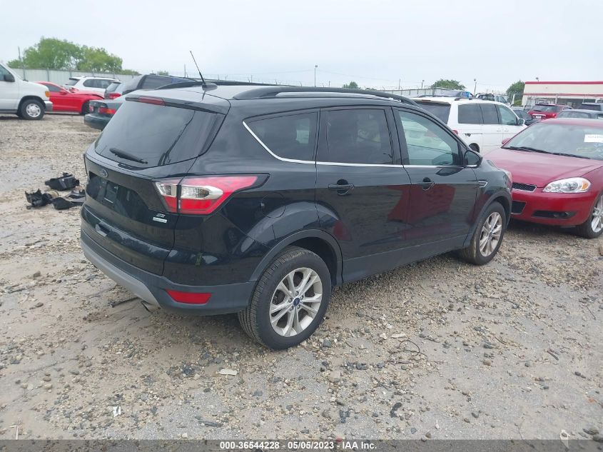 2017 FORD ESCAPE SE - 1FMCU0GD4HUB77595