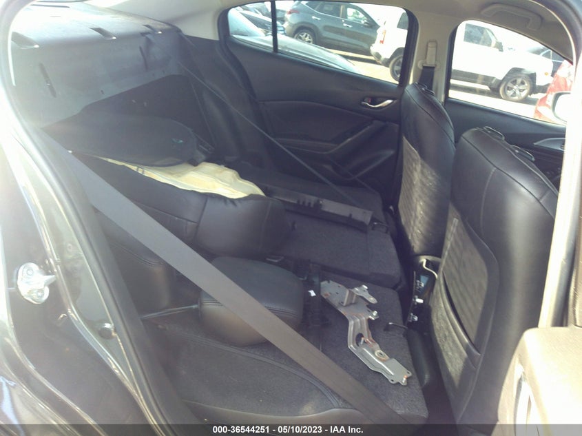 VIN 3MZBN1V38JM269359 2018 MAZDA MAZDA3 4-DOOR TOURING