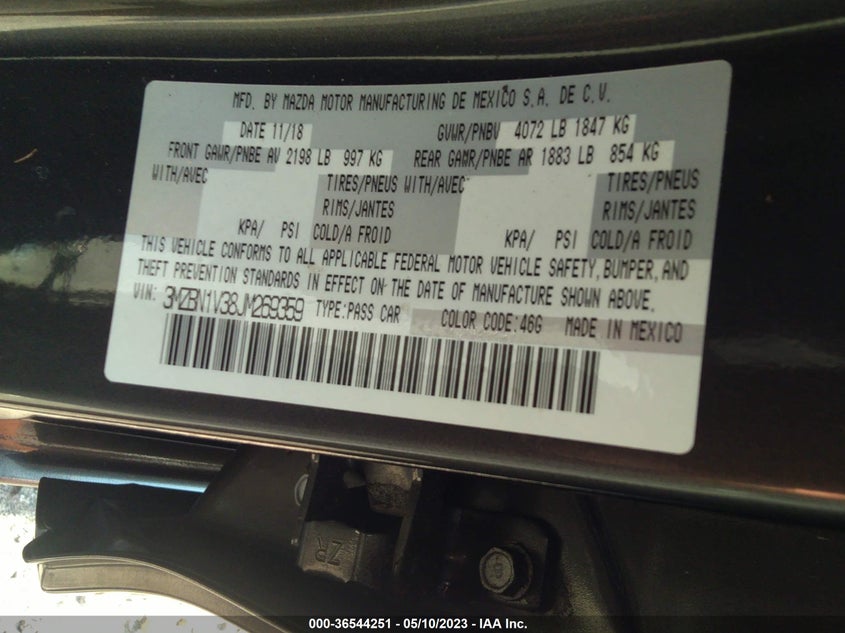 VIN 3MZBN1V38JM269359 2018 MAZDA MAZDA3 4-DOOR TOURING