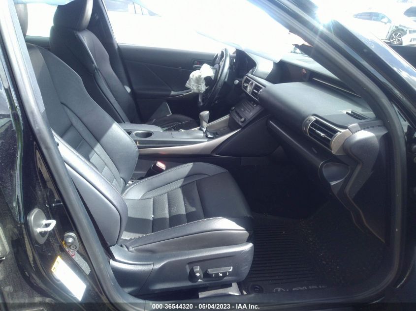 2016 LEXUS IS 200T JTHBA1D24G5011795