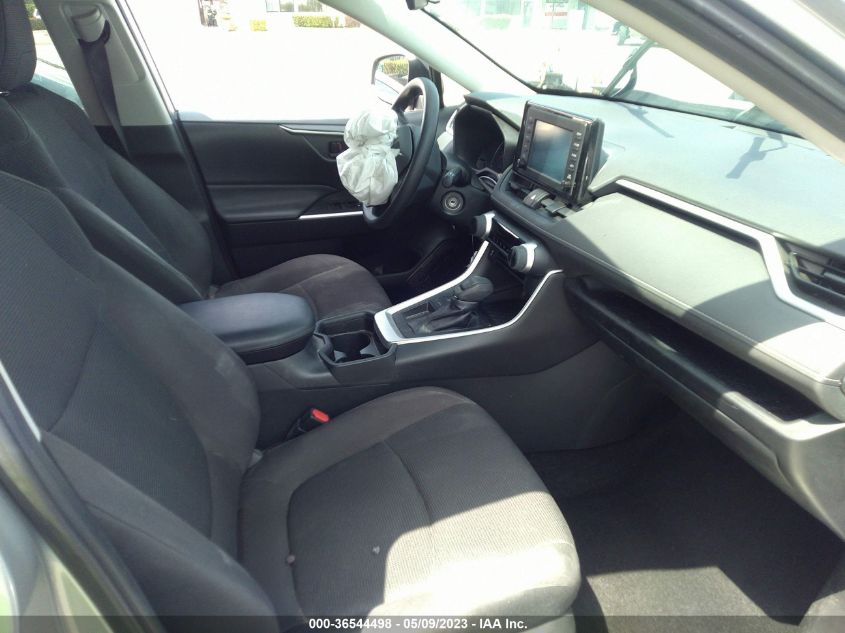 2019 TOYOTA RAV4 LE - 2T3H1RFV4KC010487