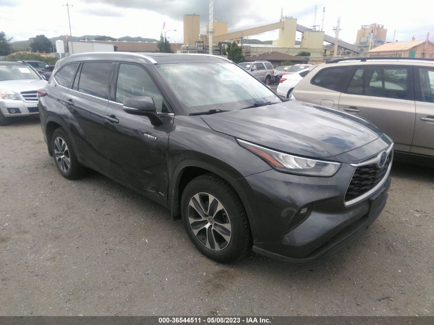 2020 TOYOTA HIGHLANDER HYBRID XLE - 5TDGBRCHXLS506886