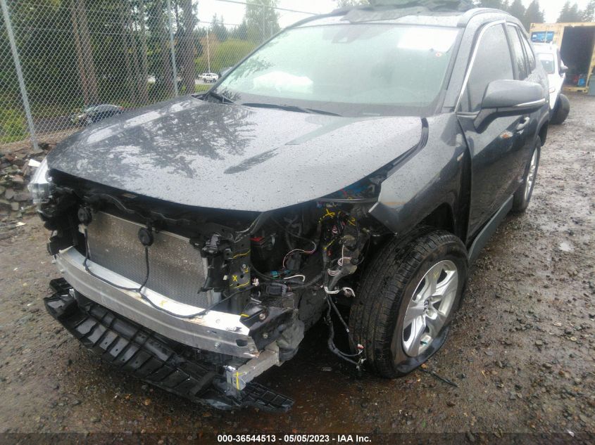 2021 TOYOTA RAV4 XLE - 2T3W1RFV2MC101932