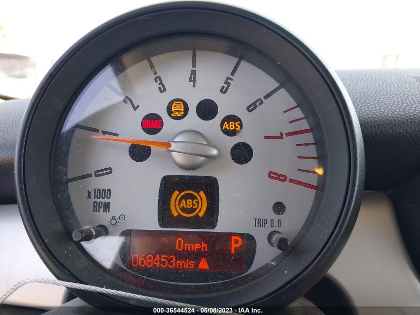 2013 MINI COOPER HARDTOP - WMWSU3C58DT677739