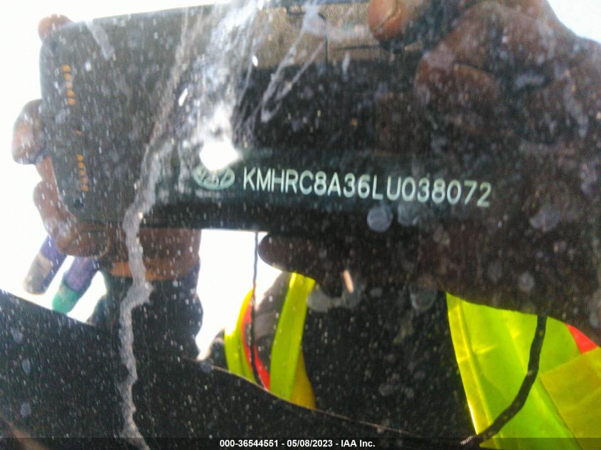 2020 HYUNDAI VENUE SEL - KMHRC8A36LU038072