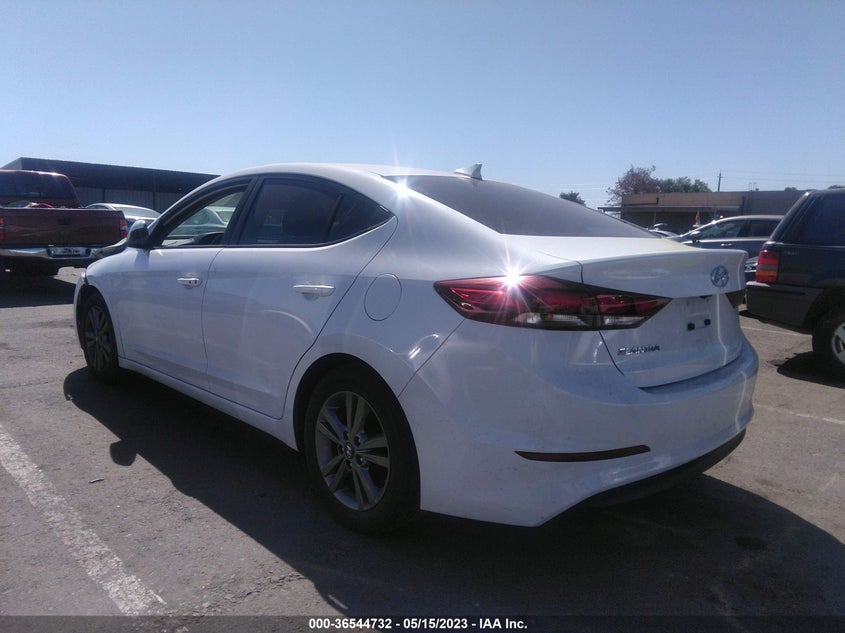 VIN 5NPD84LF3HH032859 2017 HYUNDAI ELANTRA SE