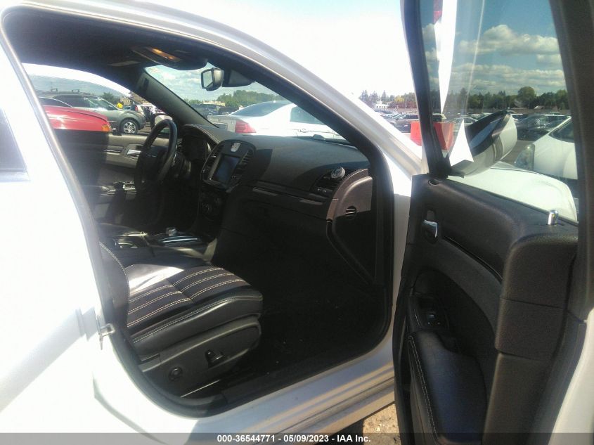 2016 CHRYSLER 300 300S - 2C3CCABG4GH135724